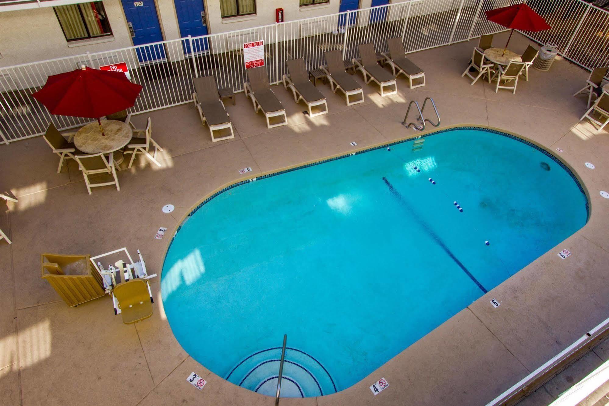 Phoenix Inn Extérieur photo